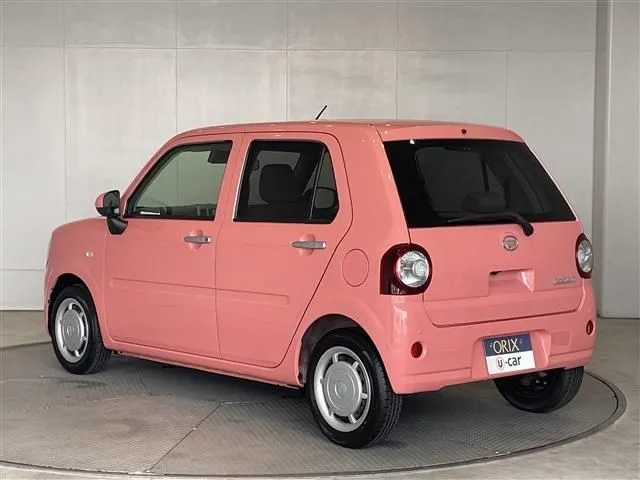 ミラ トコット(ダイハツ)の車両写真