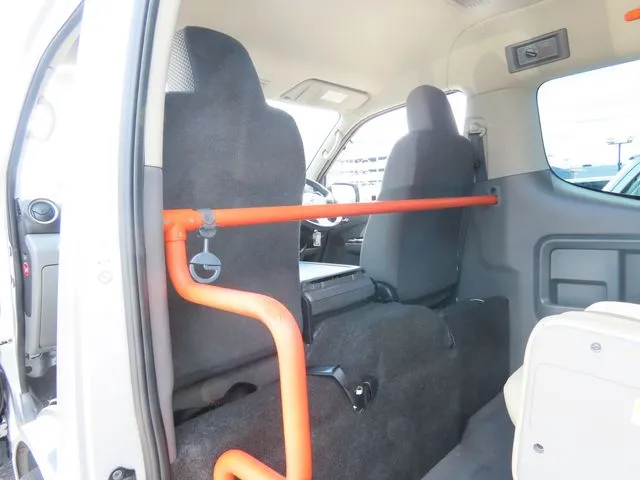 NV350キャラバン(ニッサン)の車両写真