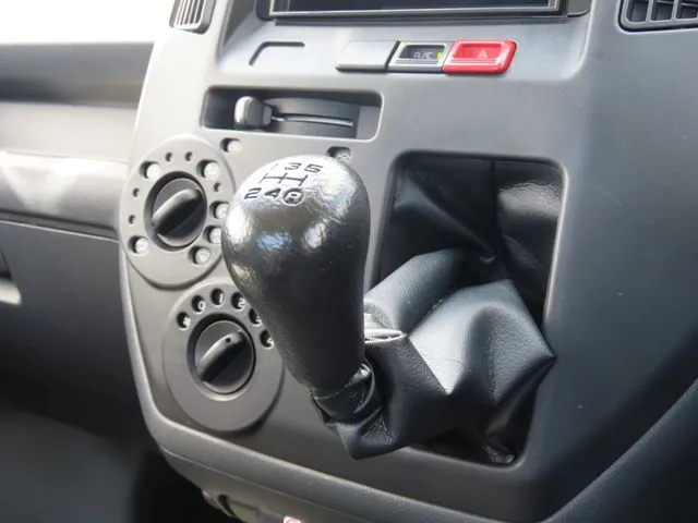 タウンエーストラック 2WD(トヨタ)の車両写真