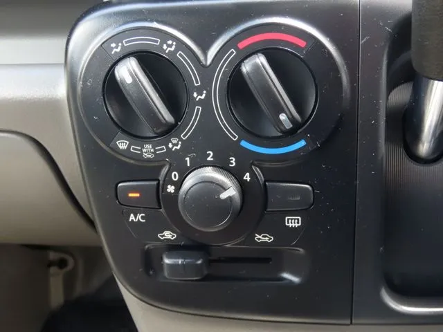 エブリイバン(スズキ)の車両写真
