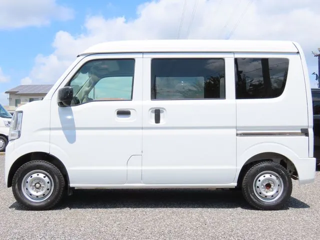 エブリイバン(スズキ)の車両写真