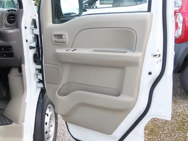 エブリイバン(スズキ)の車両写真