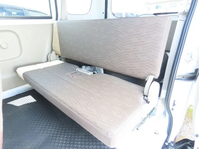 エブリイバン(スズキ)の車両写真