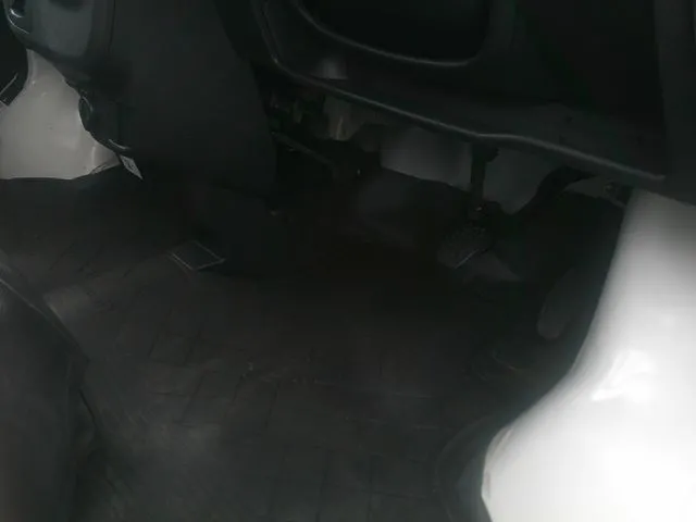 ハイゼットカーゴ 4WD(ダイハツ)の車両写真
