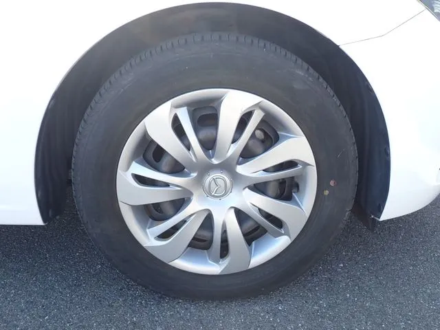 デミオ(マツダ)の車両写真