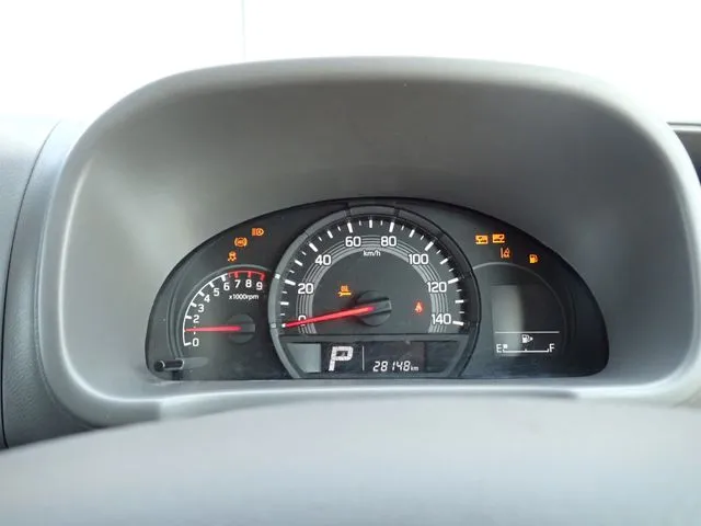 エブリイバン（スズキ）の車両写真