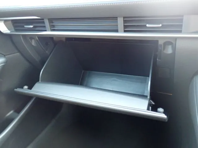 MAZDA3 ファストバック(マツダ)の車両写真