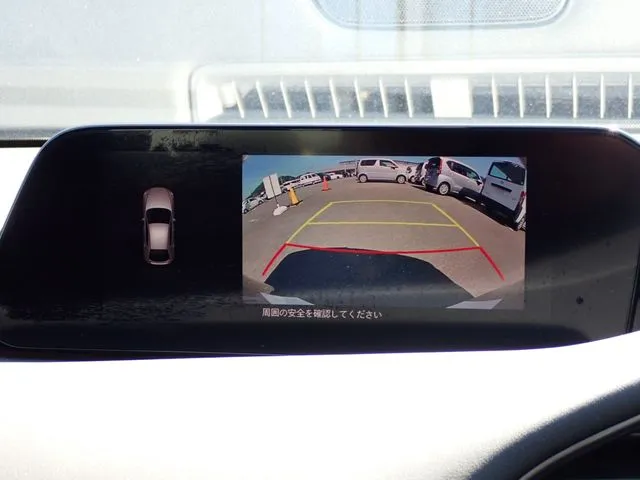 MAZDA3 ファストバック(マツダ)の車両写真