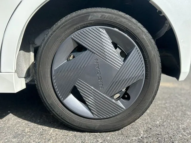 ルークス(ニッサン)の車両写真