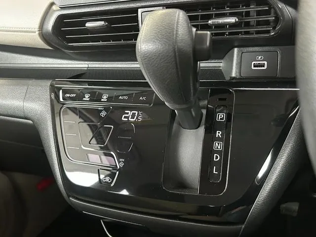 デイズ(ニッサン)の車両写真
