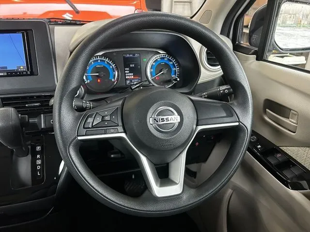 デイズ(ニッサン)の車両写真