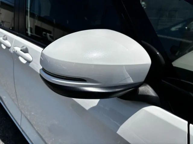フリード ハイブリッド(ホンダ)の車両写真