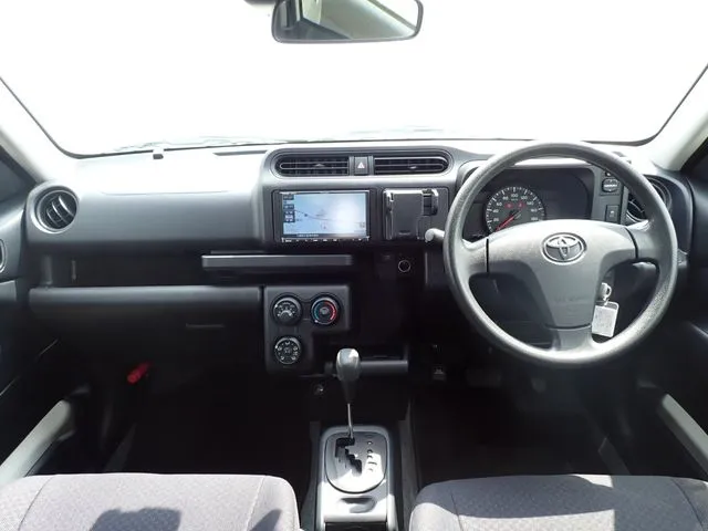 プロボックスバン 2WD(トヨタ)の車両写真