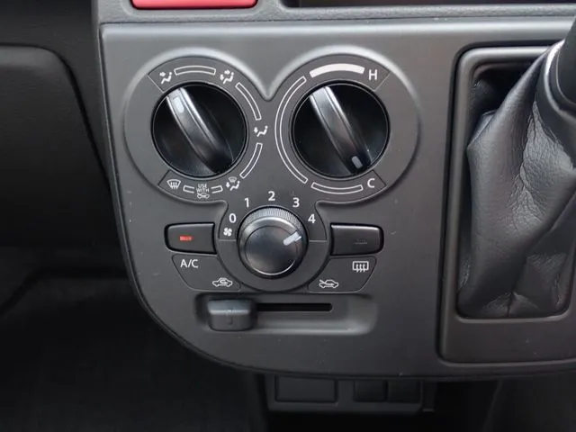アルト(スズキ)の車両写真