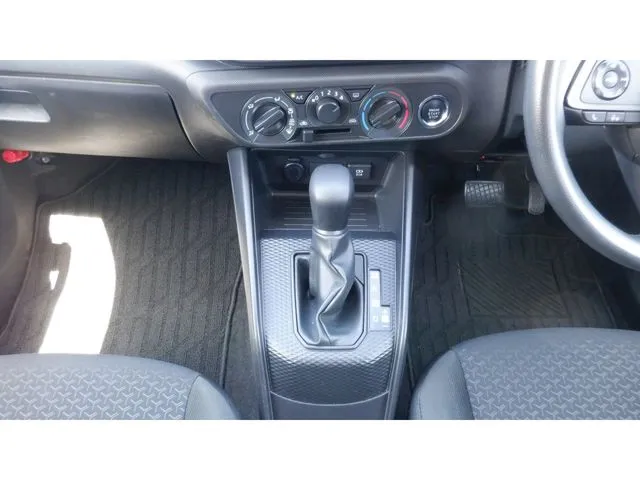ロッキー(ダイハツ)の車両写真