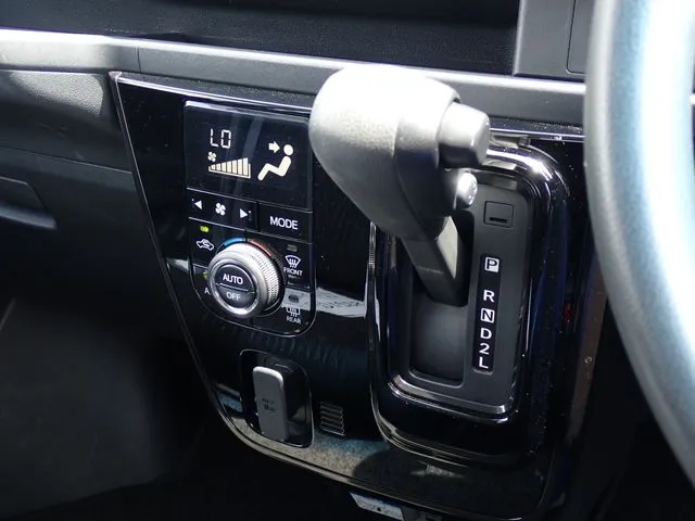 アトレーワゴン（ダイハツ）の車両写真