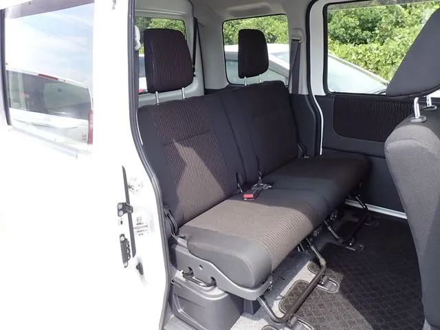 アトレーワゴン（ダイハツ）の車両写真
