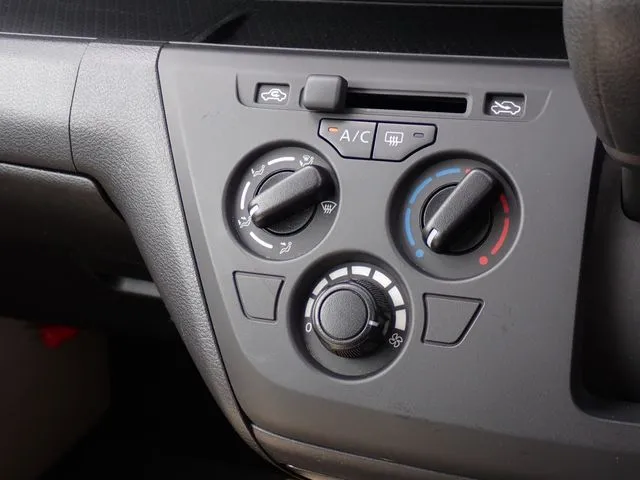 デイズ(ニッサン)の車両写真