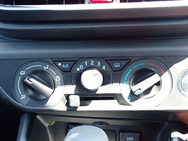 ロッキー(ダイハツ)の車両写真