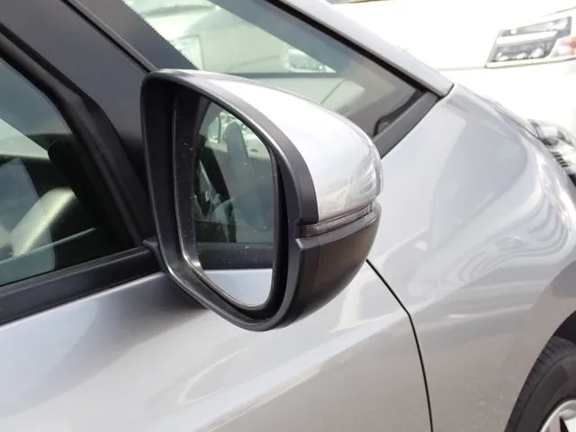 フィット e:HEV(ホンダ)の車両写真