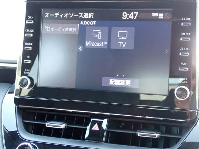 カローラ　ツーリング　ハイブリッド（トヨタ）の車両写真