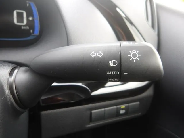 アクア(トヨタ)の車両写真