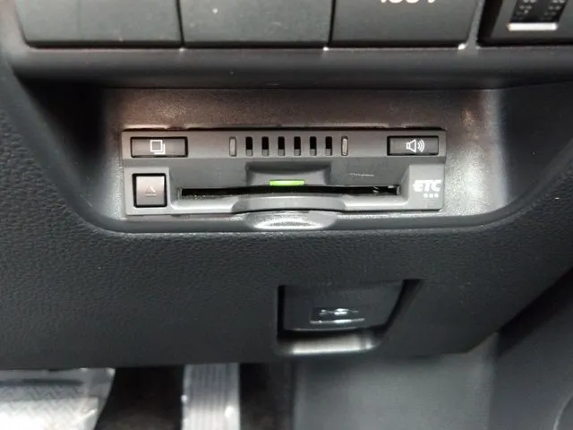 アクア(トヨタ)の車両写真