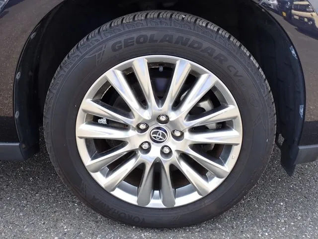 ハリアー　４ＷＤ（トヨタ）の車両写真