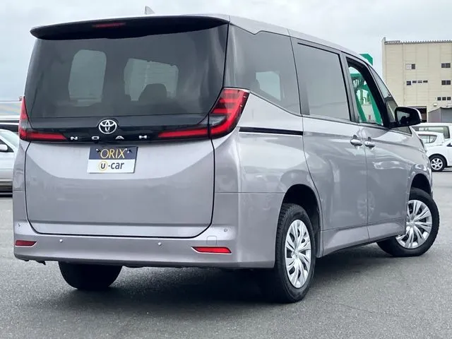 ノア　４ＷＤ（トヨタ）の車両写真