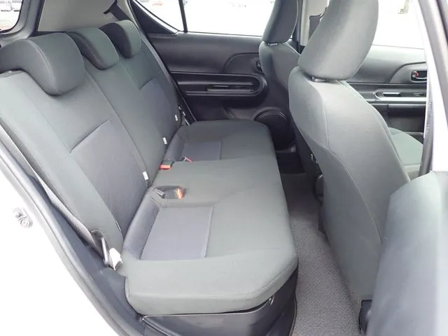 アクア(トヨタ)の車両写真