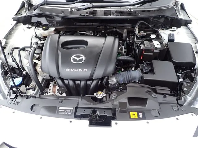 MAZDA2(マツダ)の車両写真