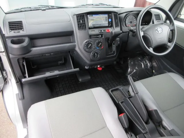 トヨタ　タウンエースバン　４ＷＤ