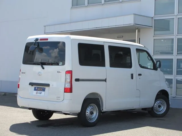 トヨタ　タウンエースバン　４ＷＤ