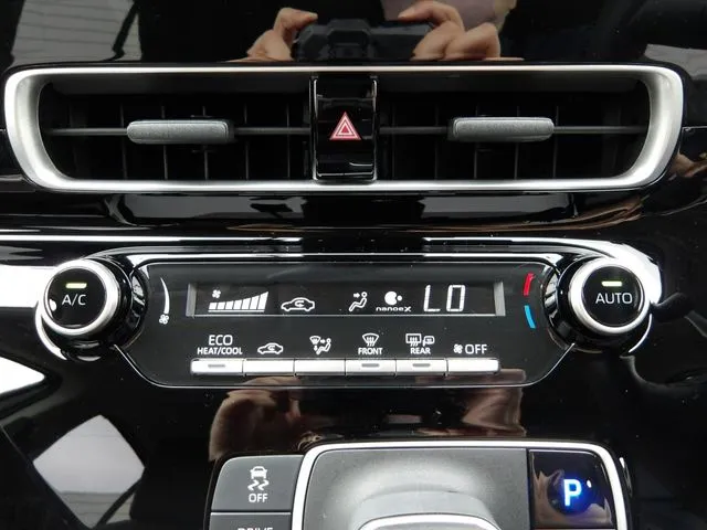 アクア(トヨタ)の車両写真
