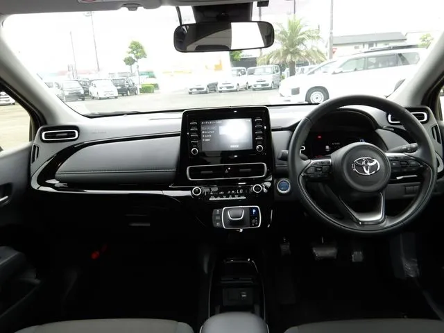 アクア(トヨタ)の車両写真