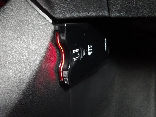 ノート 4WD(ニッサン)の車両写真