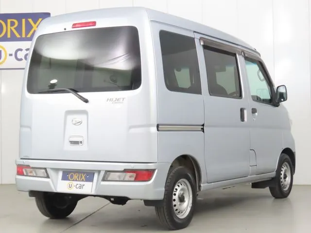 ハイゼットカーゴ(ダイハツ)の車両写真