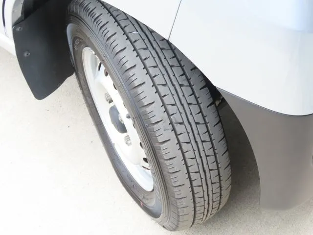 ハイゼットカーゴ(ダイハツ)の車両写真