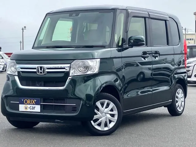 ホンダ　Ｎ　ＢＯＸ　４ＷＤ