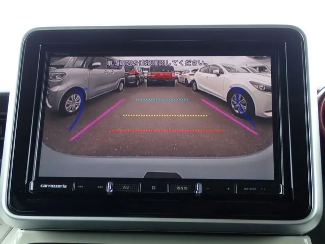 スペーシア（スズキ）の車両写真