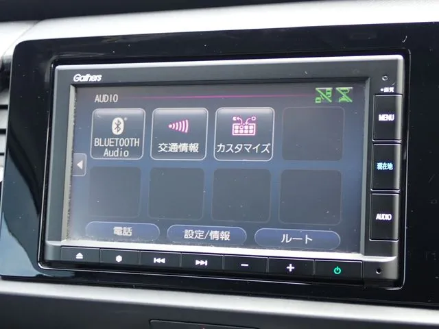 フィット e:HEV 4WD(ホンダ)の車両写真
