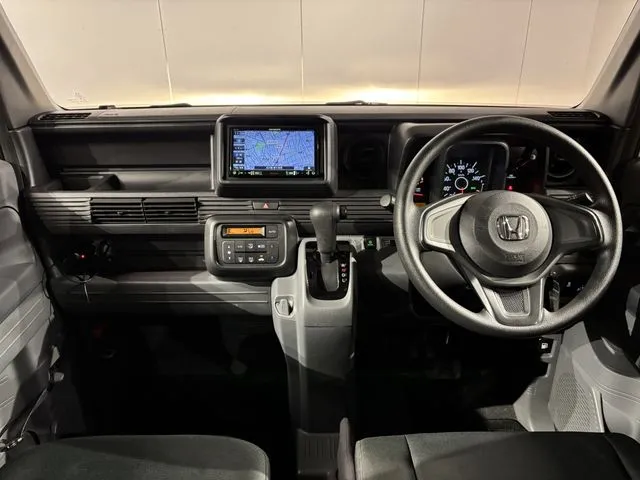 N-VAN 4WD(ホンダ)の車両写真