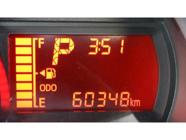 ムーヴ(ダイハツ)の車両写真