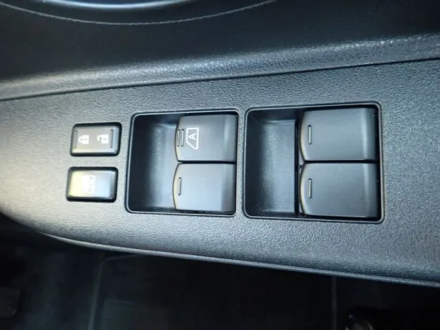 マーチ（ニッサン）の車両写真