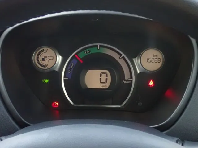 アイ　ミーブ（ミツビシ）の車両写真