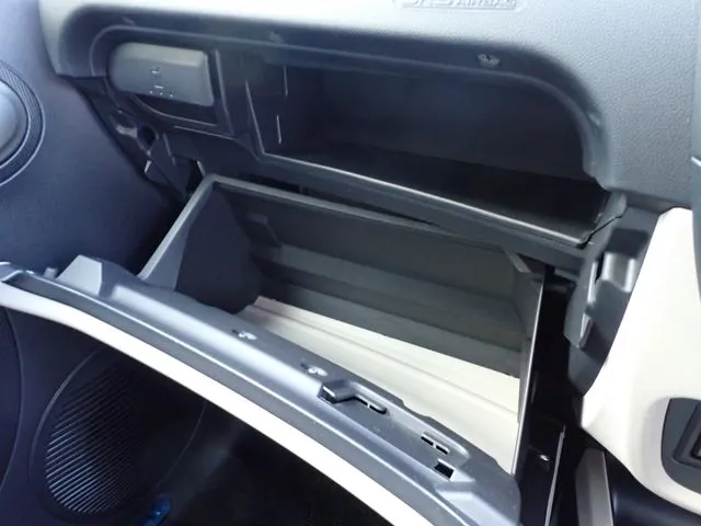 アイ　ミーブ（ミツビシ）の車両写真