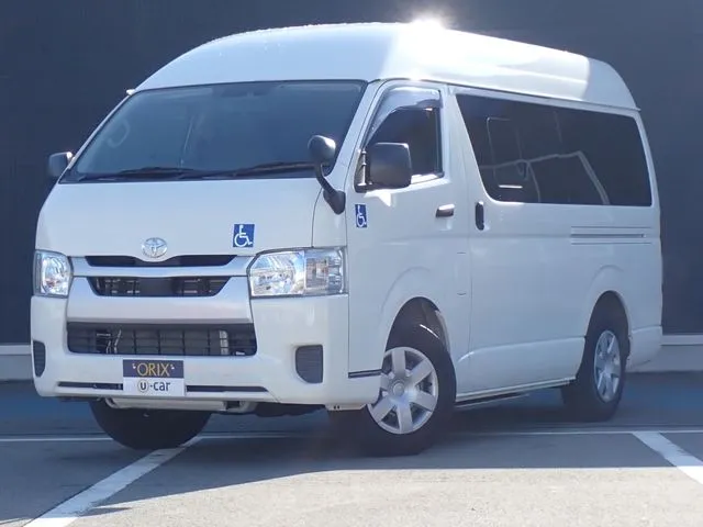 ハイエースバン　１．２５ｔ　２ＷＤ（トヨタ）の車両写真