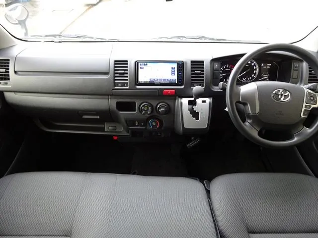 ハイエースバン　１．２５ｔ　２ＷＤ（トヨタ）の車両写真