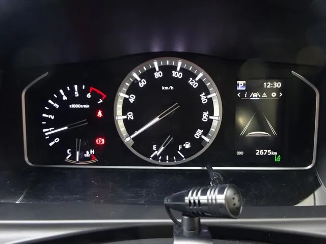 ハイエースバン　１．２５ｔ　２ＷＤ（トヨタ）の車両写真