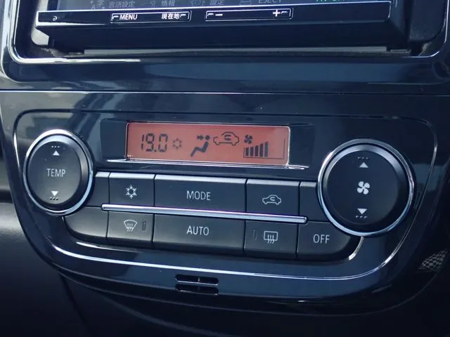 ミラージュＨＢ（ミツビシ）の車両写真